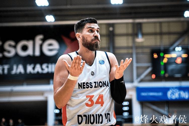 四川男篮引入来自澳洲NBL的外援Gorjok Gak 四川男篮引入来自澳洲NBL的外援Gorjok Gak